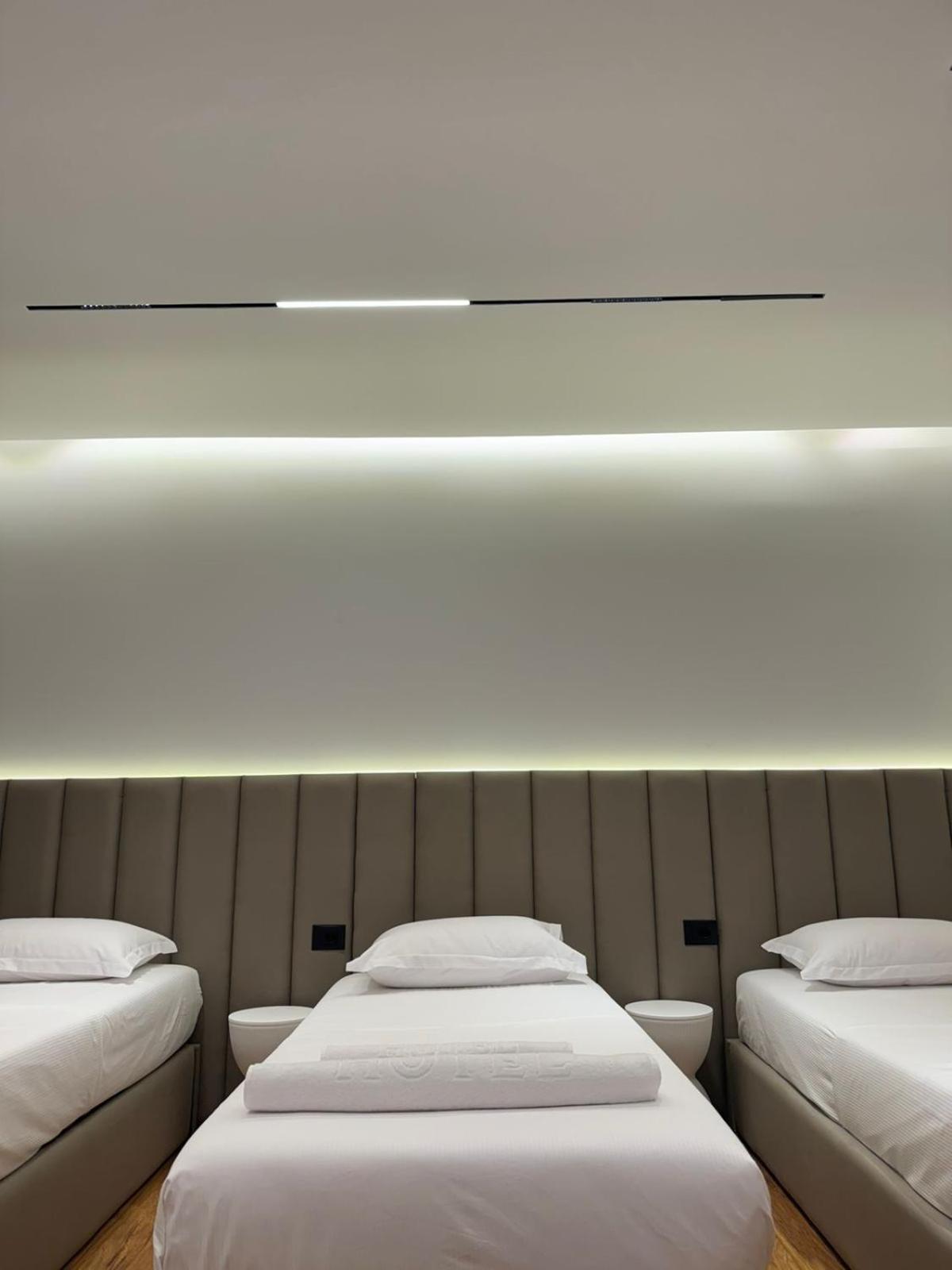 Hotel Jurgen Lezhë Eksteriør bilde